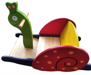 dětská dřevěná dekorace hračka houpací šnek