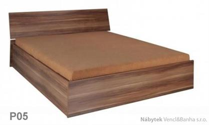 moderní dvoulůžková postel z dřevotřísky 160x200 s úložným prostorem Penelopa P05 maride